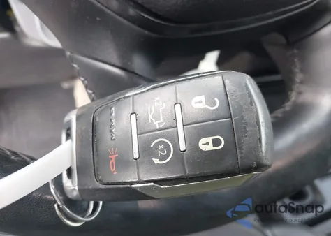 2019 Ram 2500 Power Wagon 4X4 6'4 Box z USA, uszkodzony, nr VIN 3C6TR5EJXKG683414